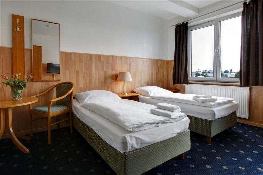 Itm Hotel An Der Bille Хамбург Екстериор снимка