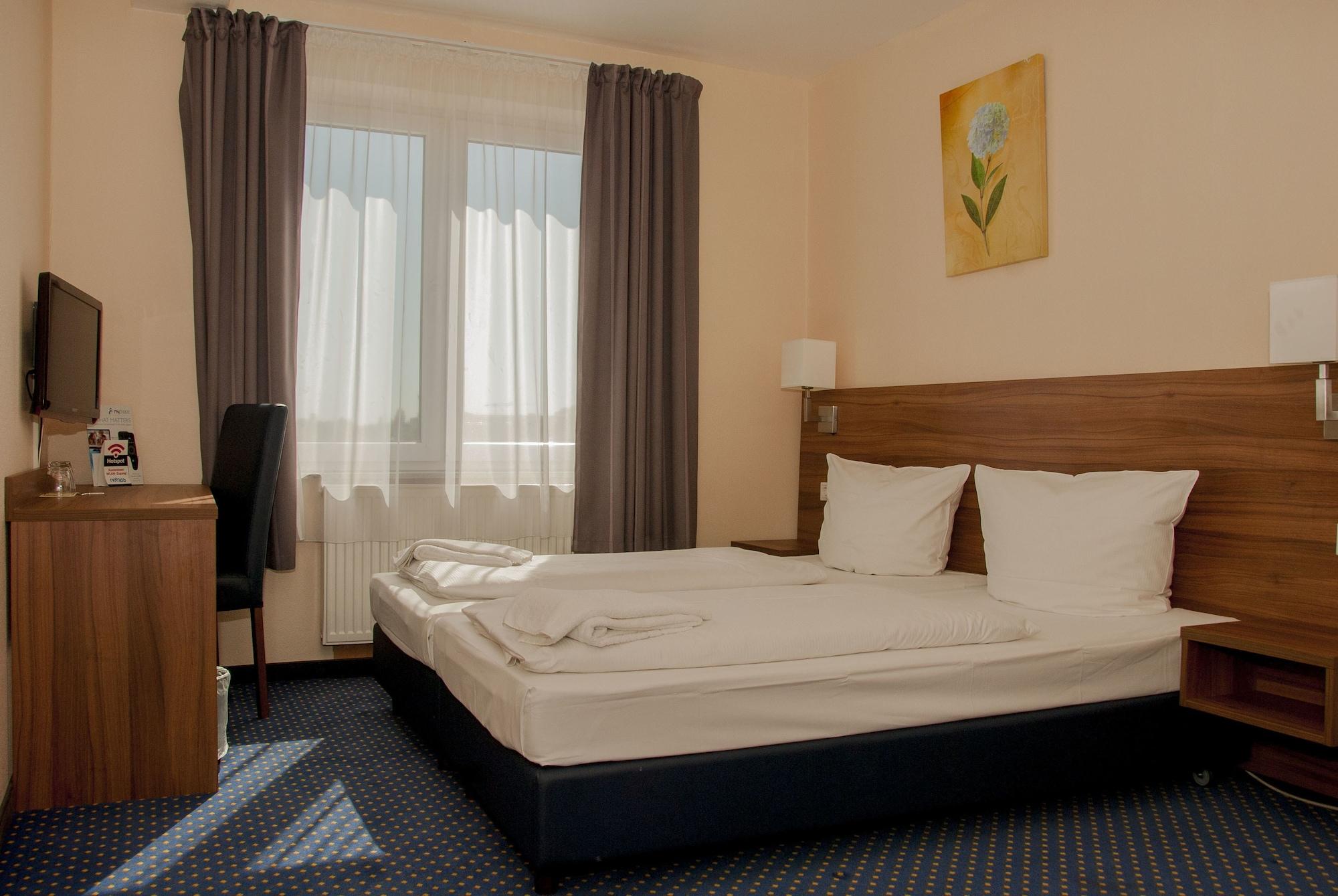 Itm Hotel An Der Bille Хамбург Екстериор снимка