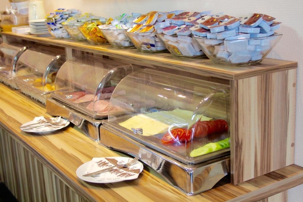 Itm Hotel An Der Bille Хамбург Екстериор снимка