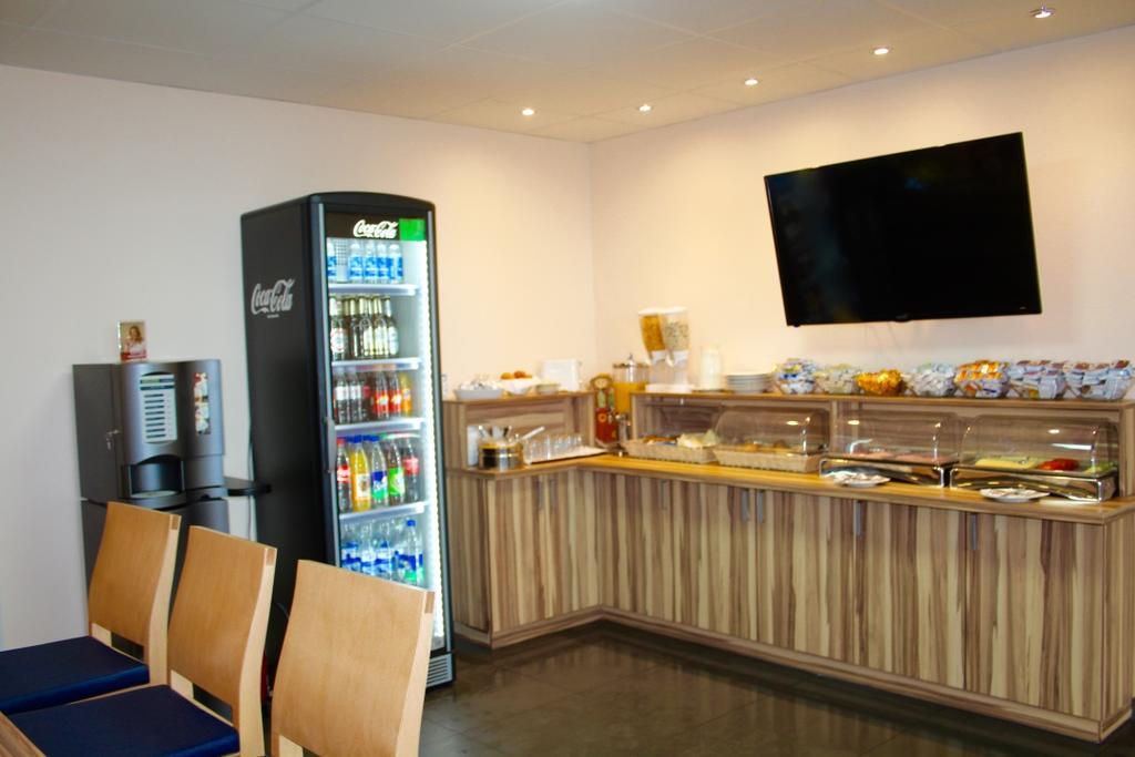 Itm Hotel An Der Bille Хамбург Екстериор снимка