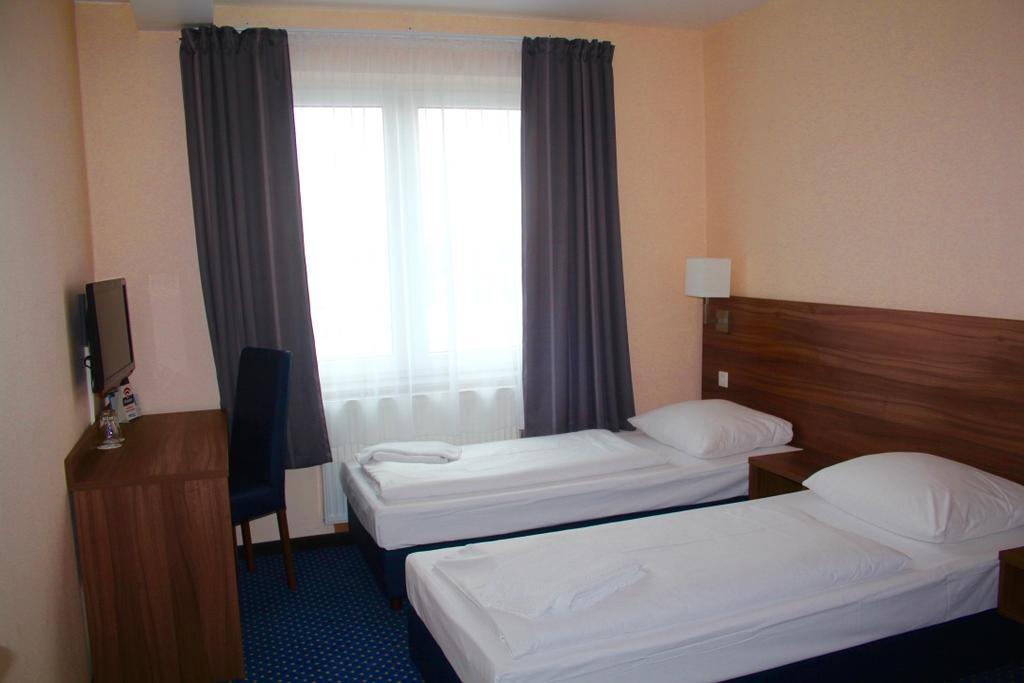 Itm Hotel An Der Bille Хамбург Екстериор снимка