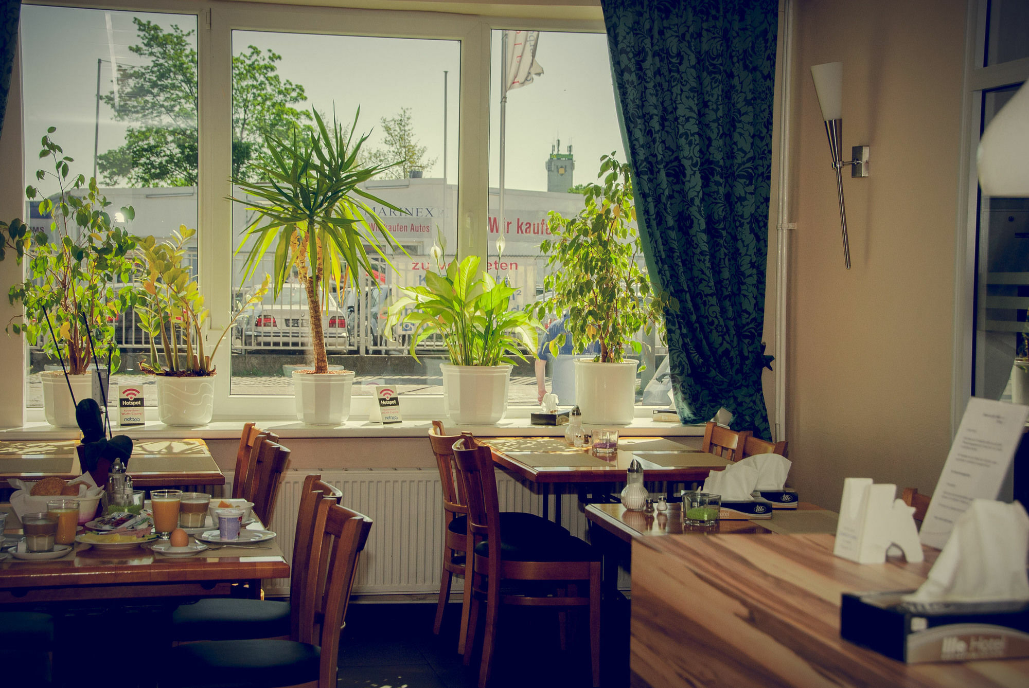 Itm Hotel An Der Bille Хамбург Екстериор снимка